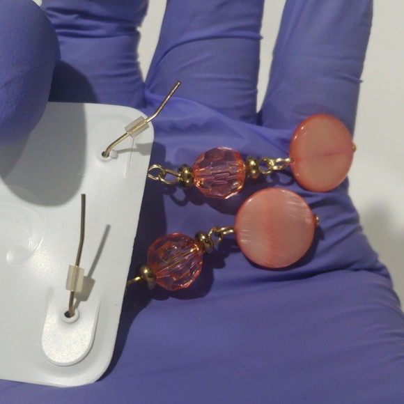 Gold tone Salmon Pink Geometric Design Beaded Drop Earrings Women's Jewelry - Picture 7 of 8